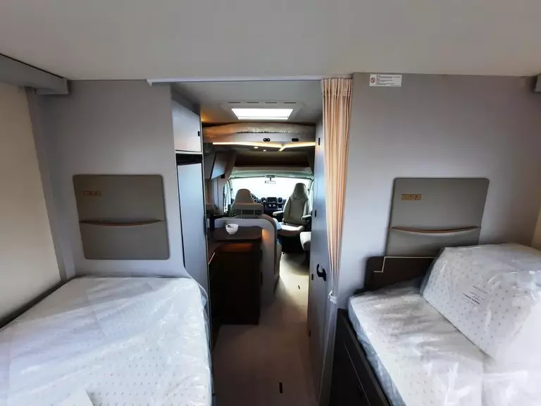 Sicht nach vorne.40006635.jpg