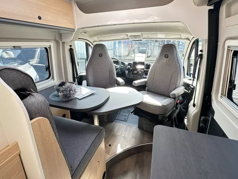 Sunlight Cliff 600 5030 (11).JPG