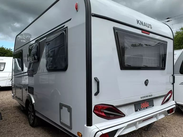 Knaus SW 450 FU 5141 (3)0.webp